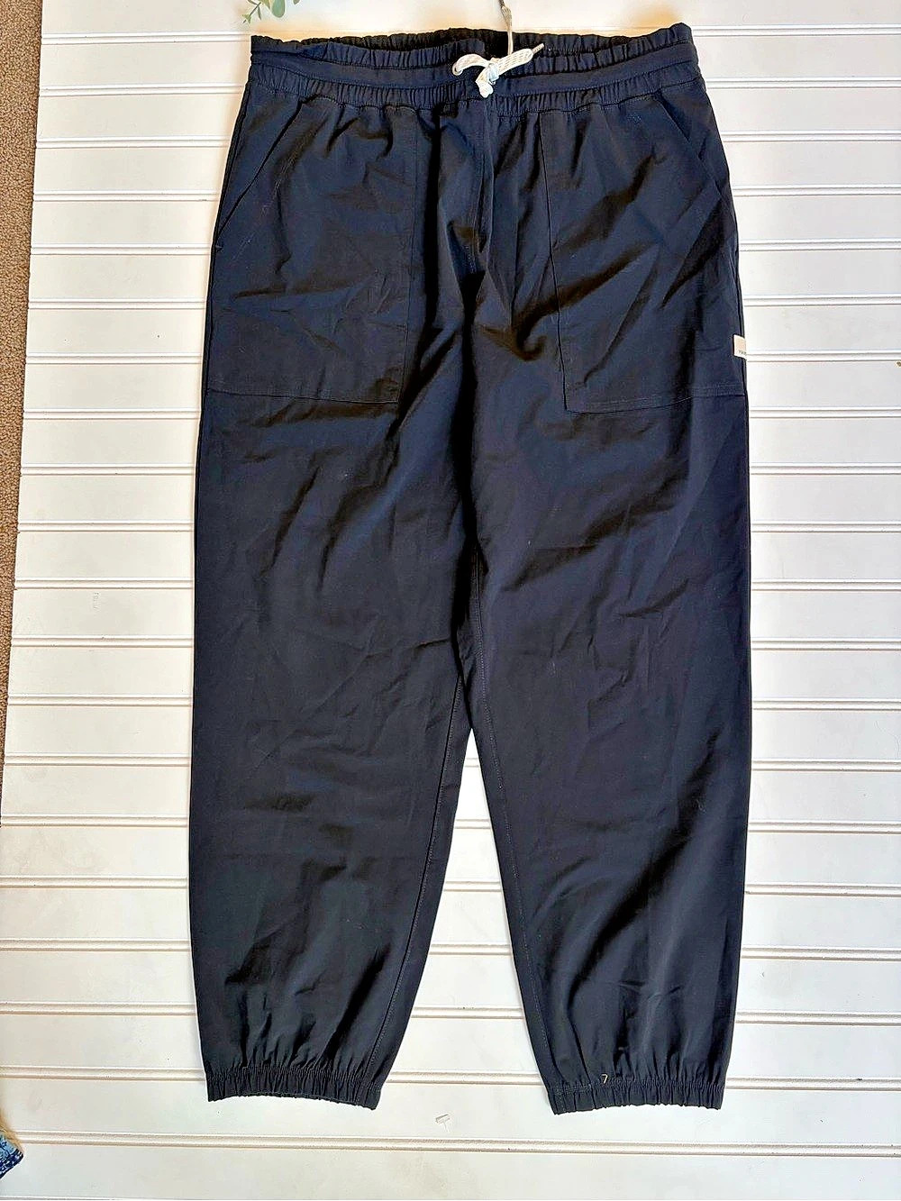 Vuori Black Miles Joggers Like New